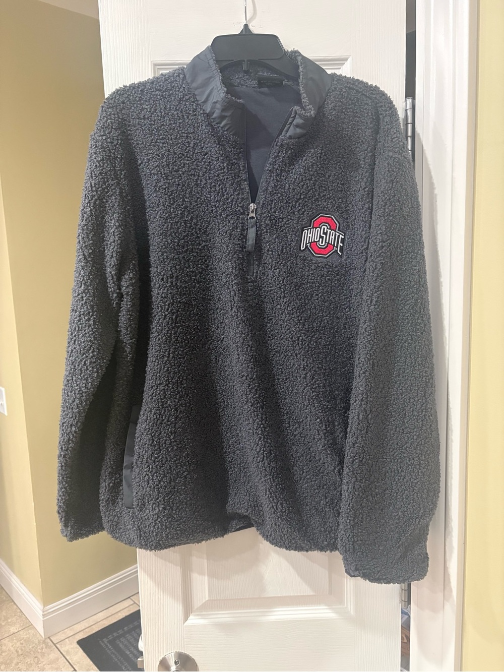 Colosseum Charcoal Sherpa Half-Zip Pullover with Ohio State Patch